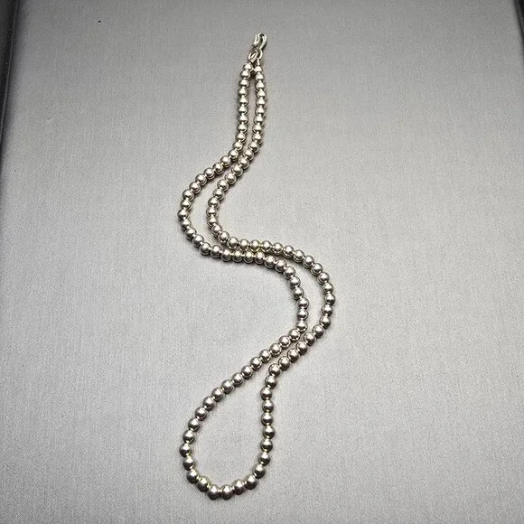 VTG Sterling Silver Southwestern Choker Necklace 14" 4mm Beads Hook Closure - Picture 8 of 8